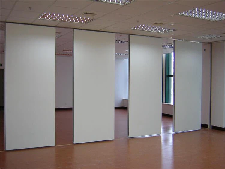Meeting room movable partition