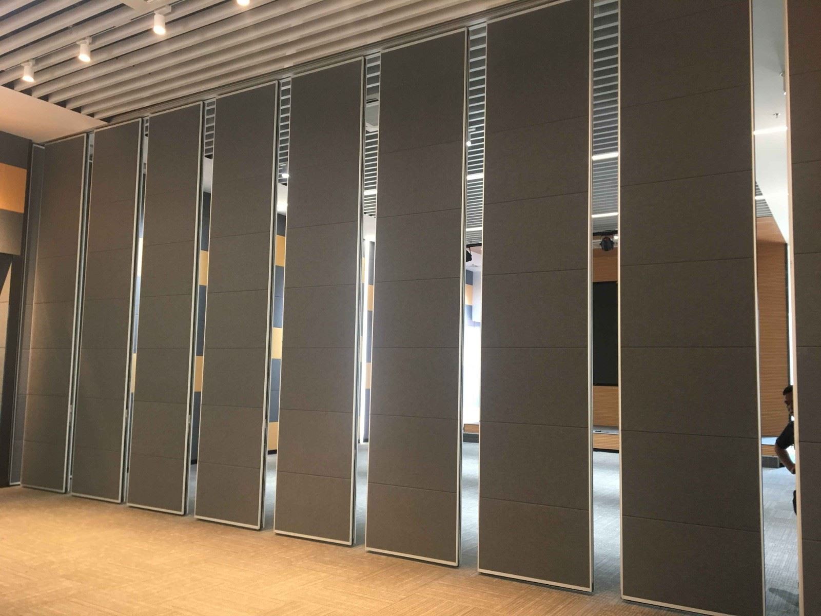 movable partition in grey(1) movable partition in grey(1)