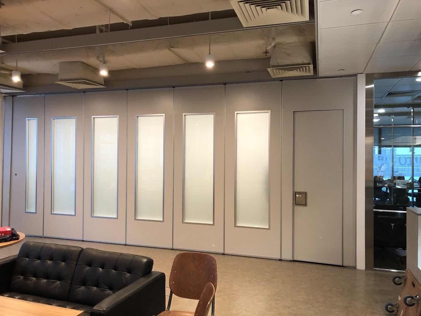 customize mobile wall