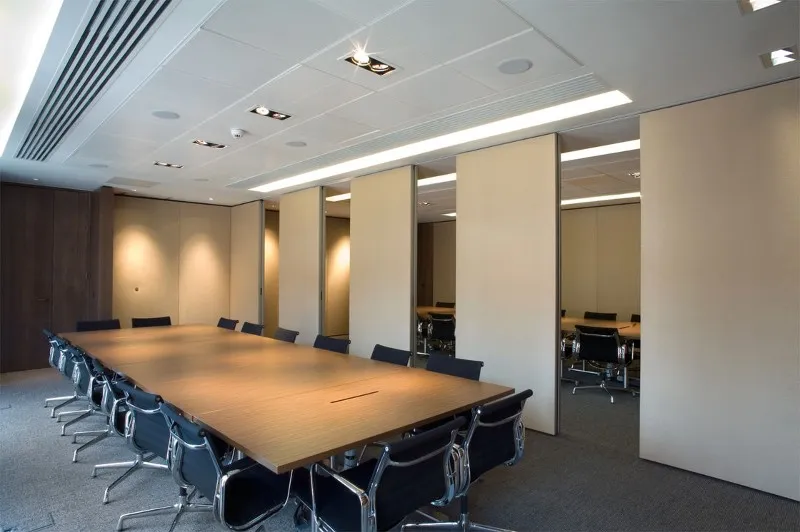 Conference room movable partition Conference room movable partition