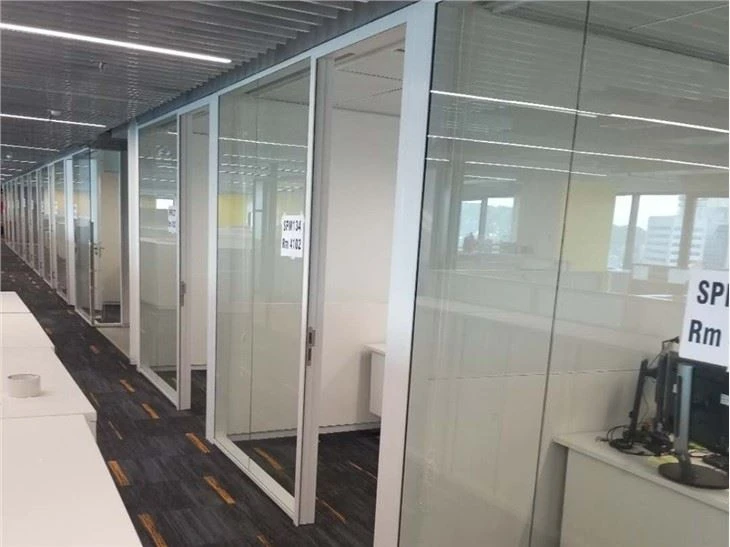 108 Single Glazed Office Fullview Glass Partition