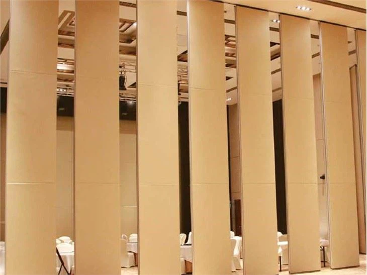 Artificial Leather Finish Aluminum Partition