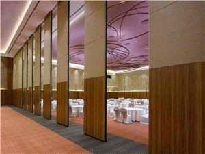 museum movable walls