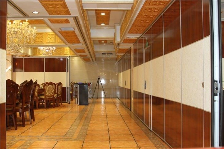 Soundproof Sliding Wall Divider