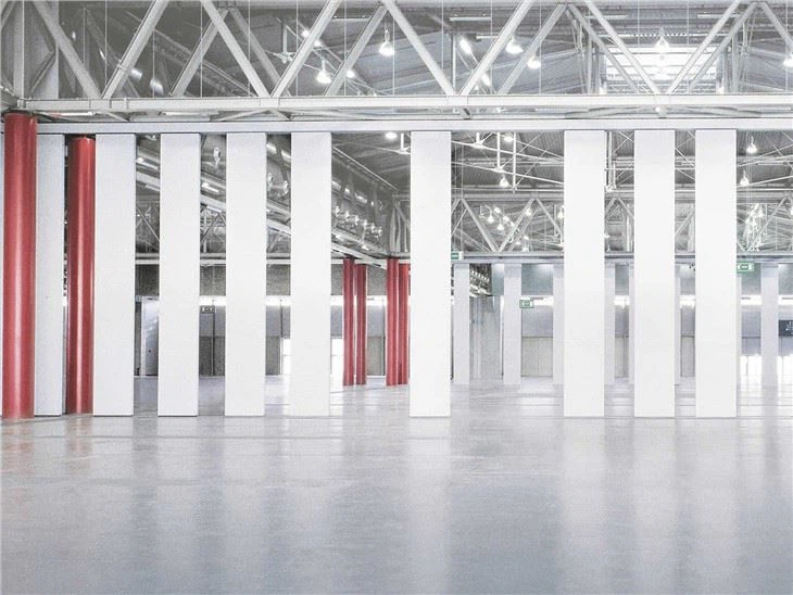 Type 100 Fomica Aluminum Track Sliding Gym Folding Wall