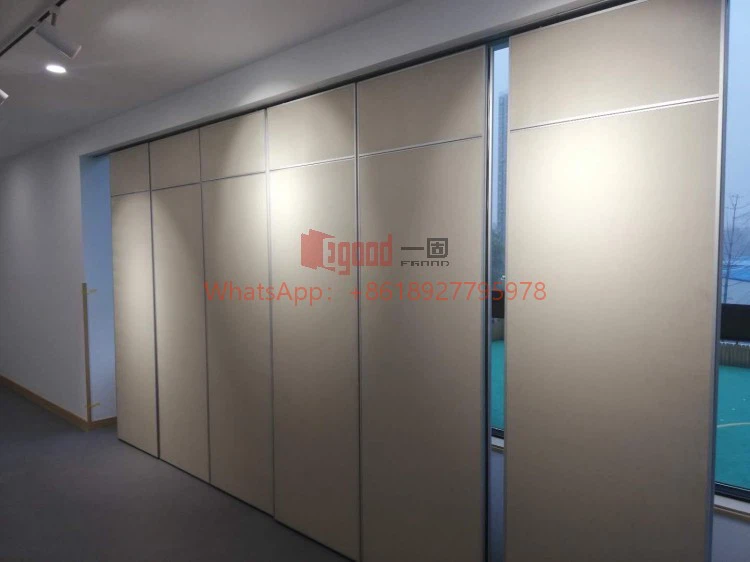 movable partition wall 24