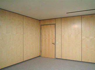 Acoustic movable wall with wood finish at Swiss International Hotel Nanchang, offering high soundproofing STC 43dB. Acoustic movable wall with wood finish at Swiss International Hotel Nanchang, offering high soundproofing STC 43dB.